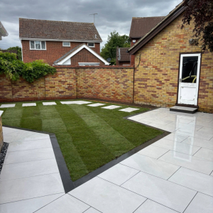 Bellevue White External Porcelain Paving 600x900x20 - Image 3