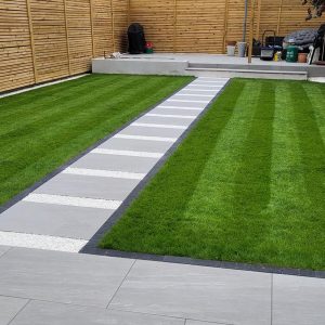 Kandla Grey External Porcelain Paving 600x900x20 - Image 3